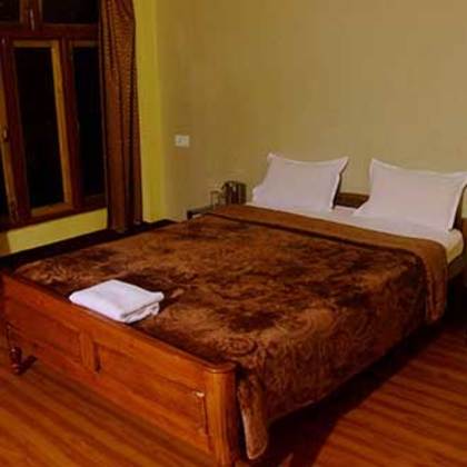 Monarch Hotel